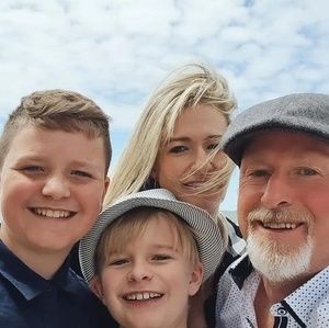 Meet your Posher, Lesa